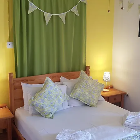 Selene, Mountain Views, No Stairs, 2 Km From 干尼亞