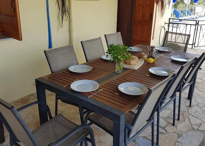 Selene, Mountain Views, No Stairs, 2 Km From Villa Chania (Crete)